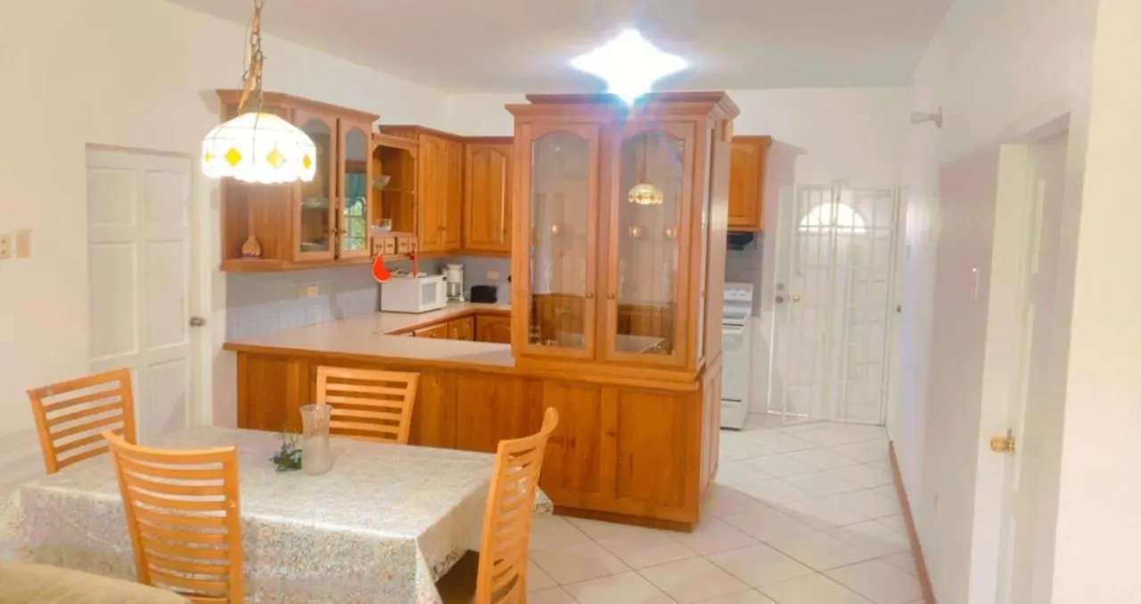 Ursula Guesthouse In Bon Accord Crown Point